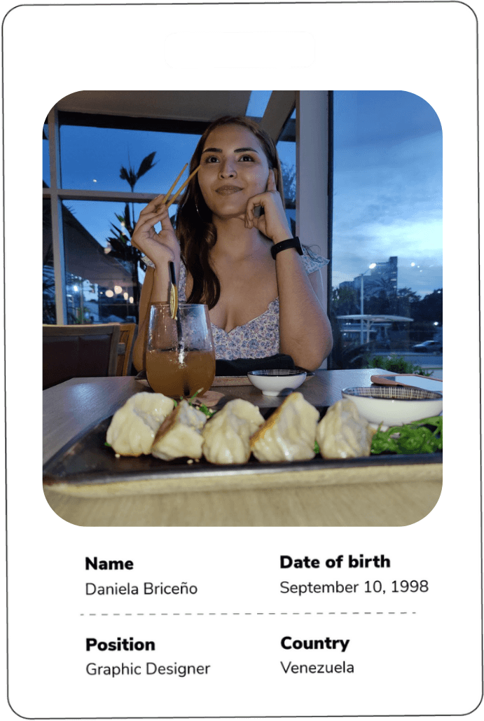 Daniela Briceño - Graphic Designer